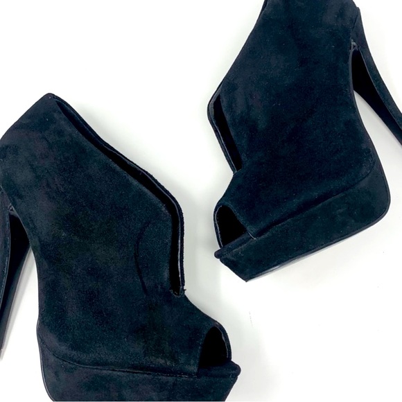 Steve Madden Black Suede Platform High Heel Ankle Boots - Picture 5 of 8